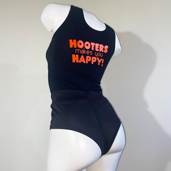 HOOTERS PRE-LOVED UNI - 2 TOPS BOOTIE SHORTS POUCH NAME TAG & NEW TAMARA TIGHTS - Picture 3 of 14